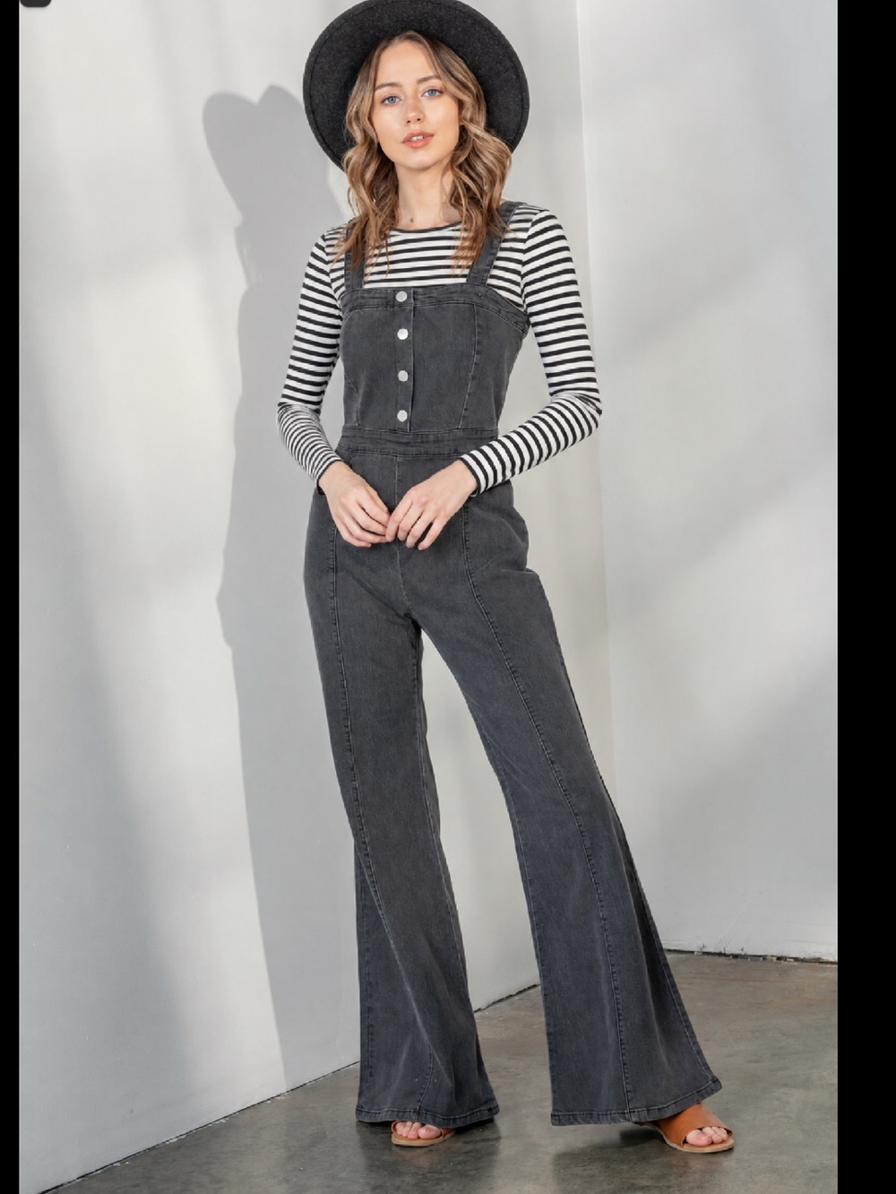 REVEROF Washed Black Wide Leg Denim Jumpsuit ♥️♥️